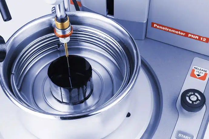 اهمیت تست نفوذ پذیری در صنعت قیر